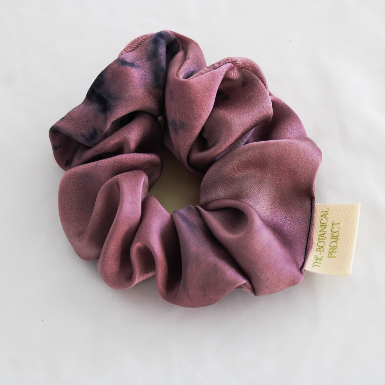 silk-scrunchie